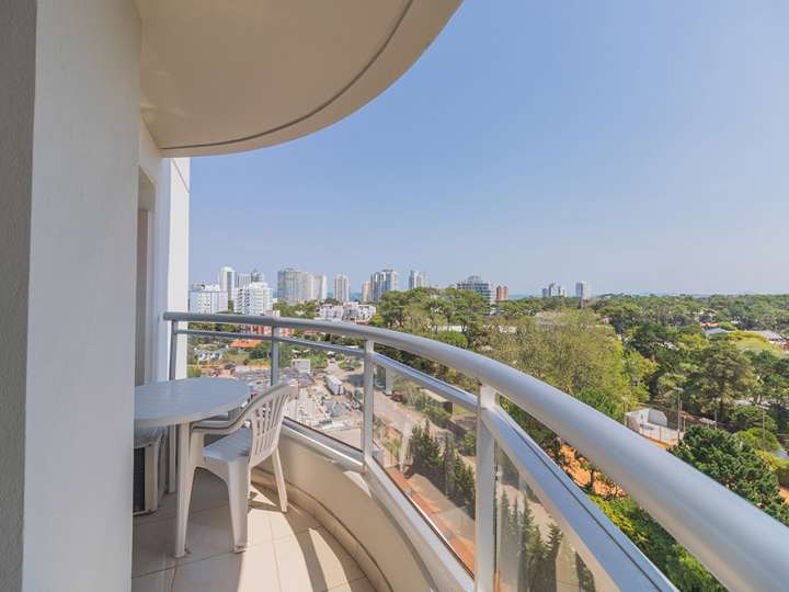 Apartamento en venta en Avenida Franklin Delano Roosevelt, Punta Del Este