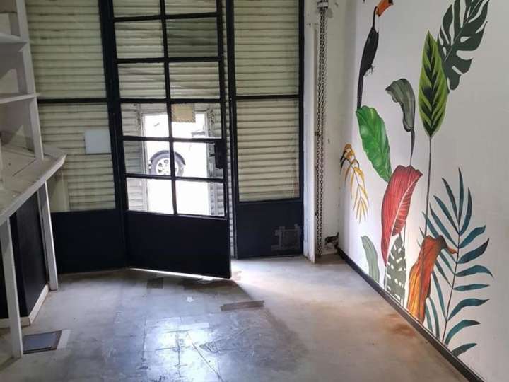 Comercial / Tienda en alquiler en Albariño, 430, Ciudad Autónoma de Buenos Aires