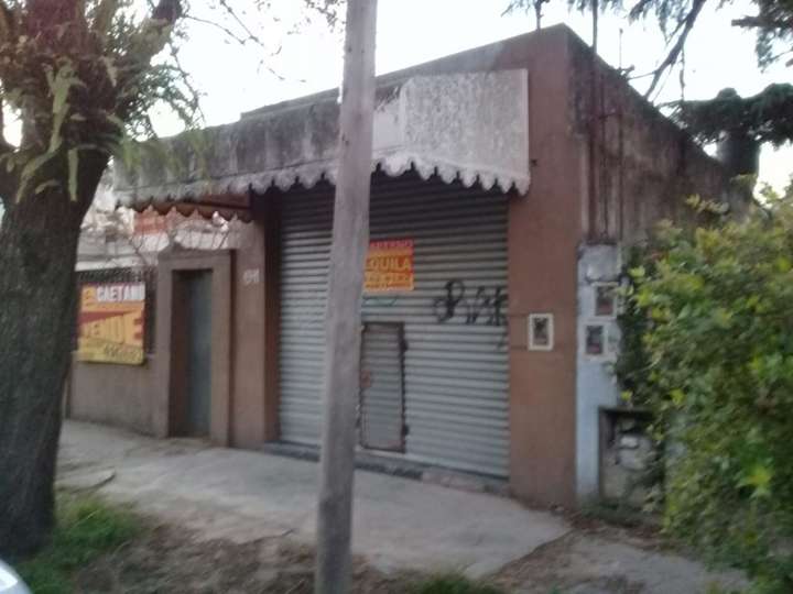 Casa en venta en José Equiza, Buenos Aires