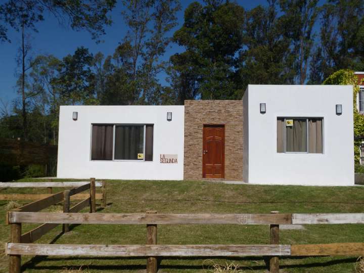 Casa en venta en José Francisco Razzano, El Tesoro