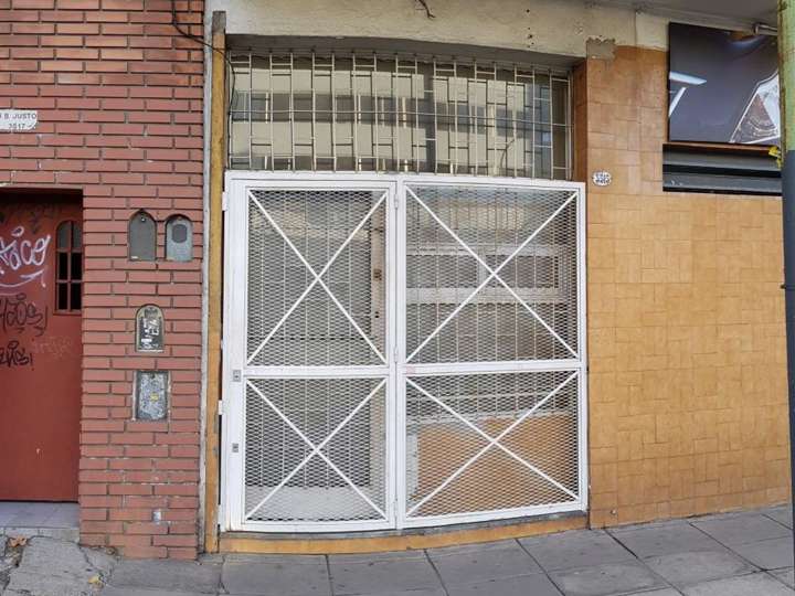 Comercial / Tienda en venta en Avenida Juan Bautista Justo, 3513, Ciudad Autónoma de Buenos Aires