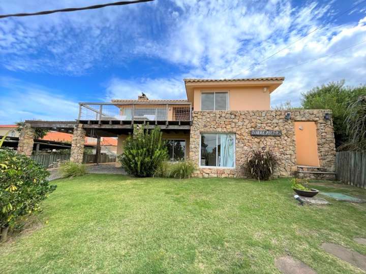 Casa en venta en Calle 5 - El Galpón, Buenos Aires