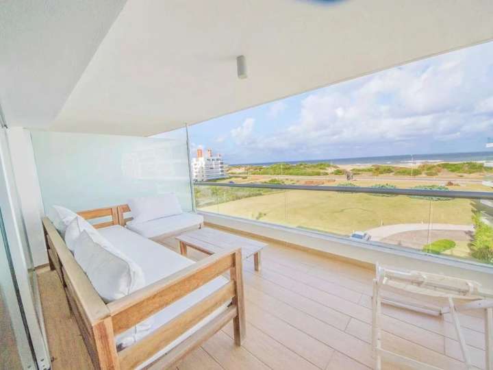Apartamento en venta en Punta Del Este