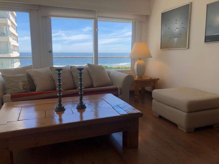 Apartamento en venta en Rambla Doctor Claudio Williman, Maldonado