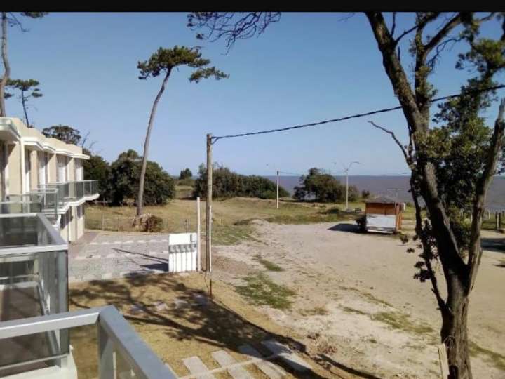 Casa en venta en Calle 3, Canelones