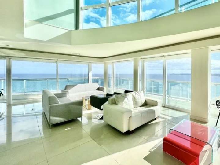 Apartamento en venta en Punta Del Este