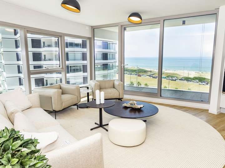 Apartamento en venta en Rambla Lorenzo Batlle Pacheco, Punta Del Este
