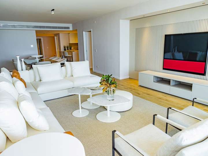 Apartamento en venta en Rambla Lorenzo Batlle Pacheco, Punta Del Este