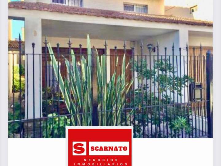 Casa en venta en Almirante Brown, 400, Buenos Aires