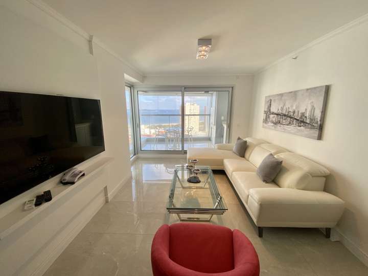 Apartamento en venta en Rambla Doctor Claudio Williman, Punta Del Este