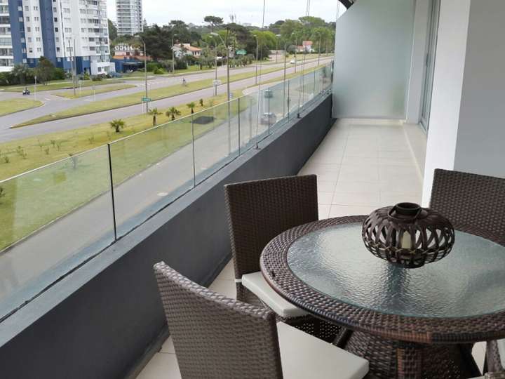 Apartamento en venta en Punta Del Este