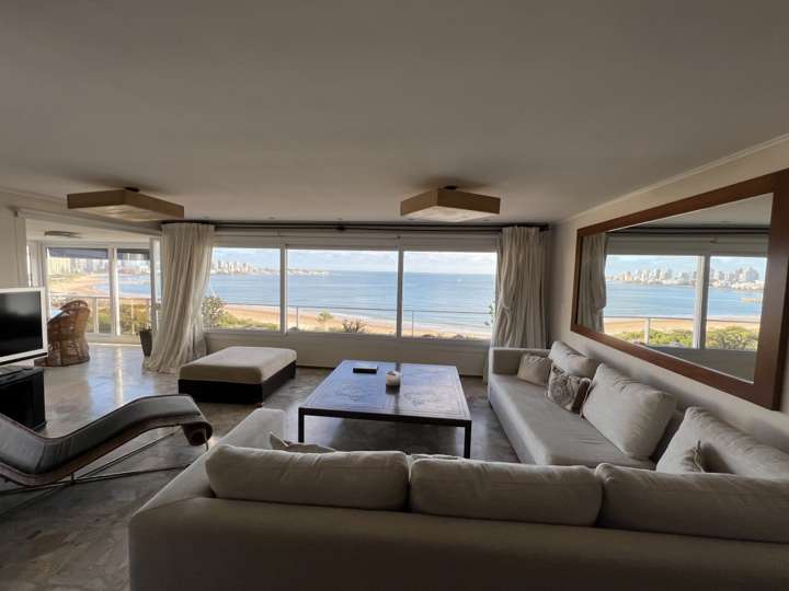 Apartamento en venta en Punta Del Este