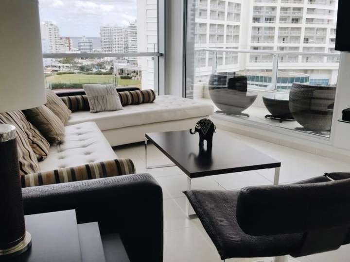 Apartamento en venta en Punta Del Este