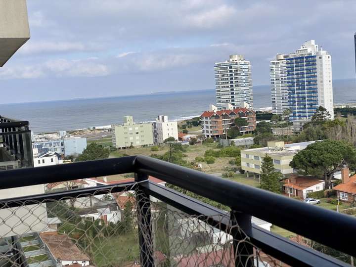 Apartamento en venta en Punta Del Este