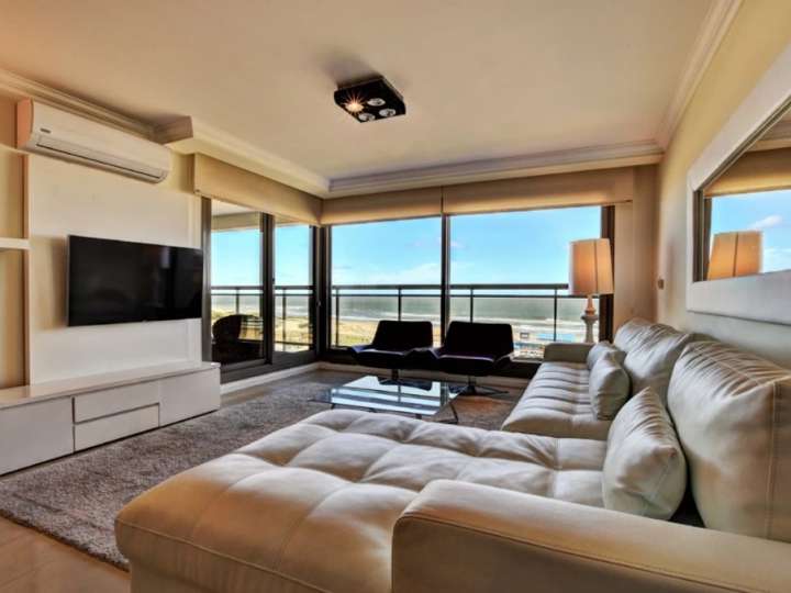 Apartamento en venta en Punta Del Este