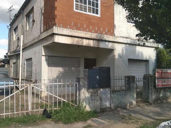 Edificio en venta en 138 - Maipú, 4032, Villa Ballester