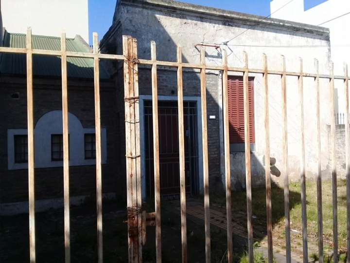 Terreno en venta en Sargento Cabral, 711, Buenos Aires