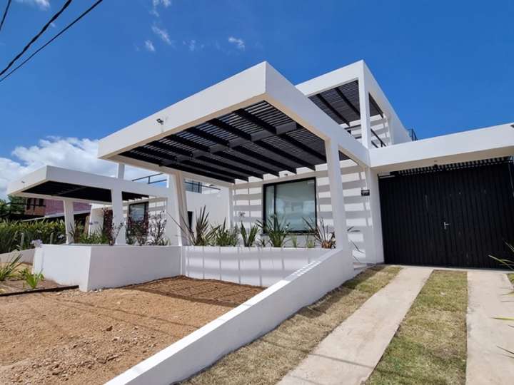 Casa en venta en La Barrita, Maldonado