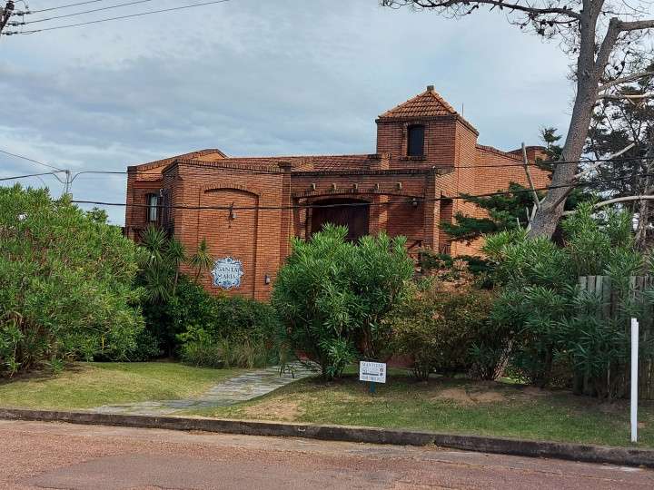 Casa en venta en Gaviotín, Punta Ballena