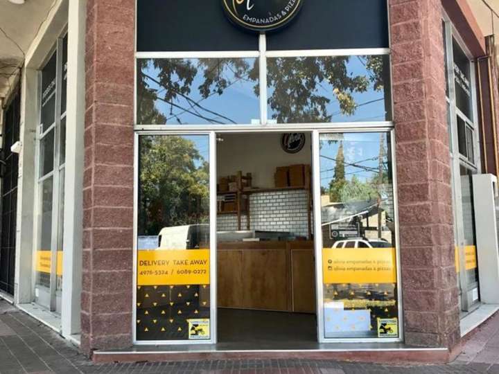 Comercial / Tienda en venta en Avenida Amenedo, 99, Adrogué