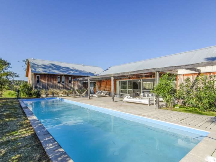 Casa en venta en Camino Eugenio Sainz Martínez, Maldonado