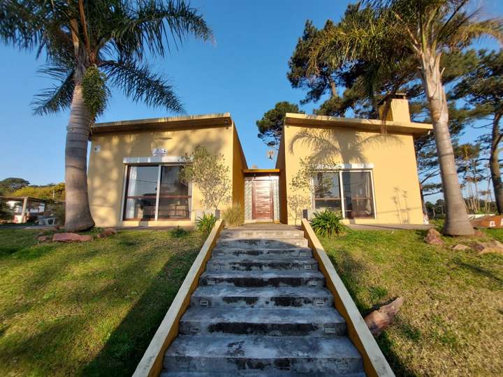 Casa en venta en Punta Ballena