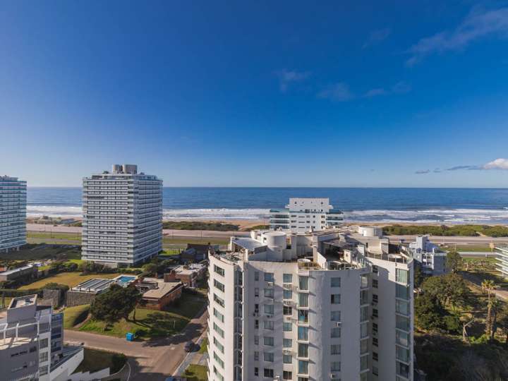 Apartamento en venta en Juana de América, Punta Del Este