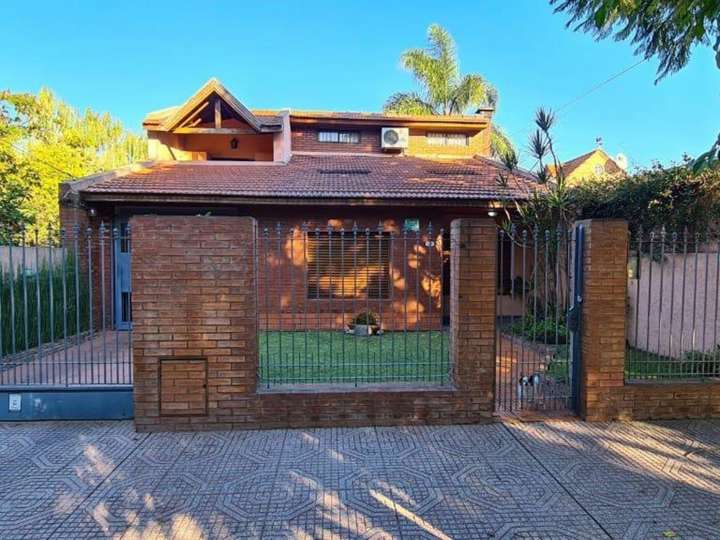 Casa en venta en Garzón, 341, Buenos Aires