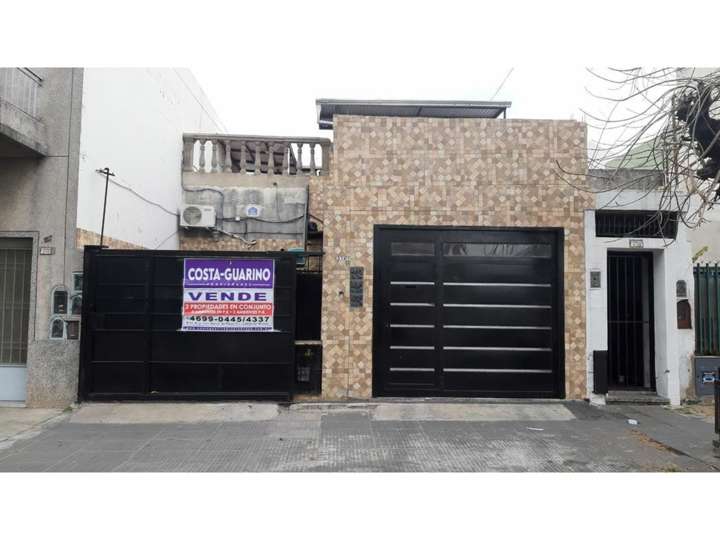 Casa en venta en Charcas, 3139, Lomas del Mirador