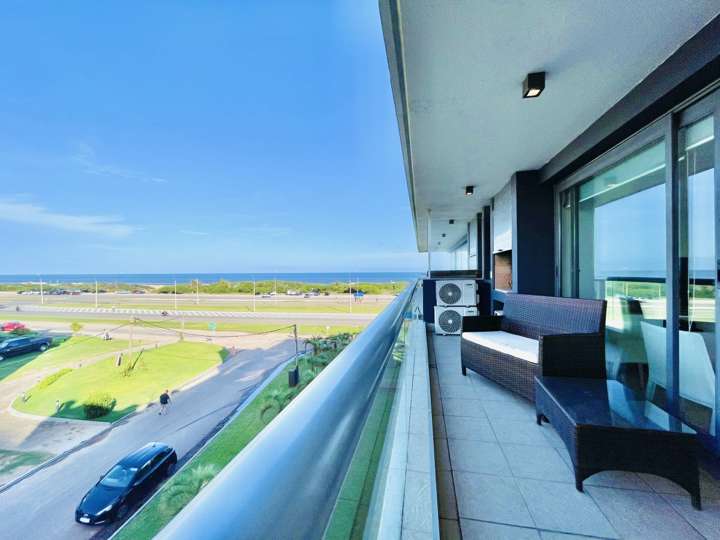 Apartamento en venta en Punta Del Este