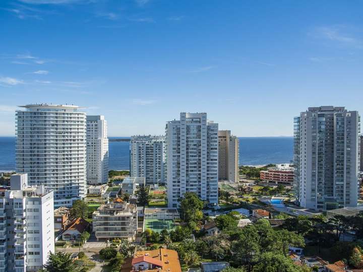 Apartamento en venta en Punta Del Este