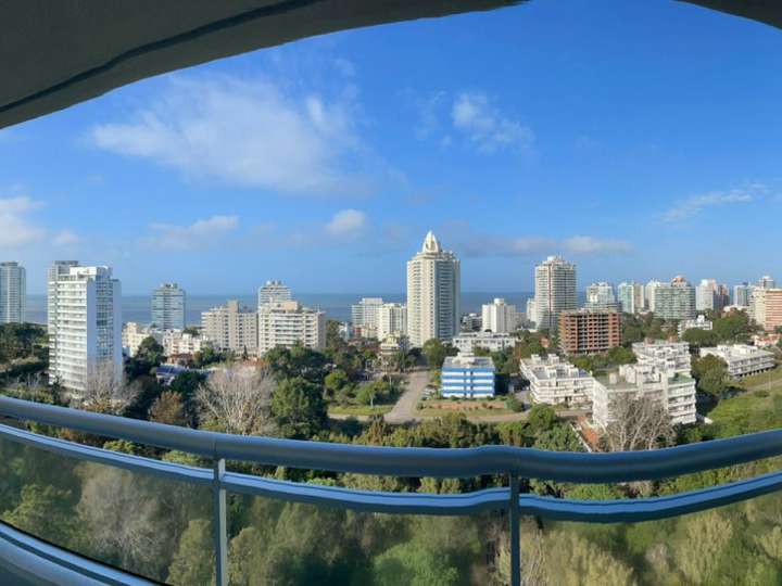 Apartamento en venta en Punta Del Este