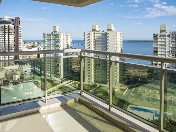 Apartamento en venta en Punta Del Este