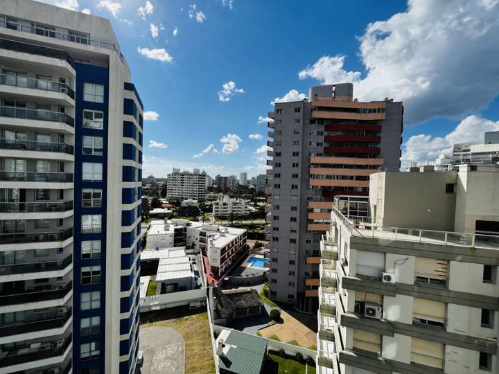 Apartamento en venta en María Eugenia Vaz Ferreira, Punta Del Este
