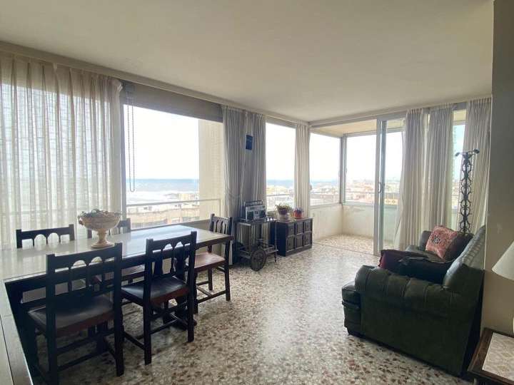 Apartamento en venta en Gorlero, Punta Del Este
