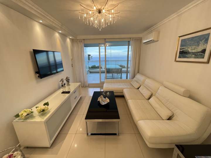 Apartamento en venta en Rambla Doctor Claudio Williman, Maldonado