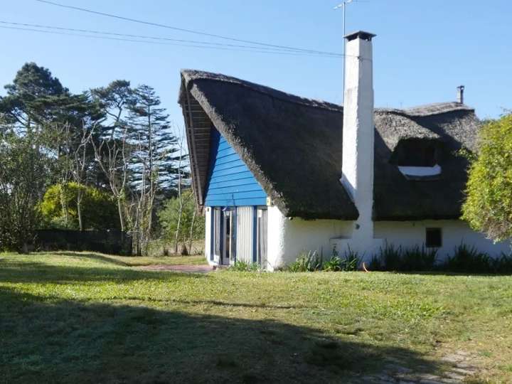 Casa en venta en Pinares, Maldonado