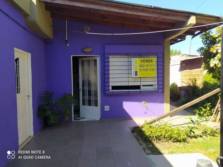 Casa en venta en Jacinto Benavente, Parque San Martín
