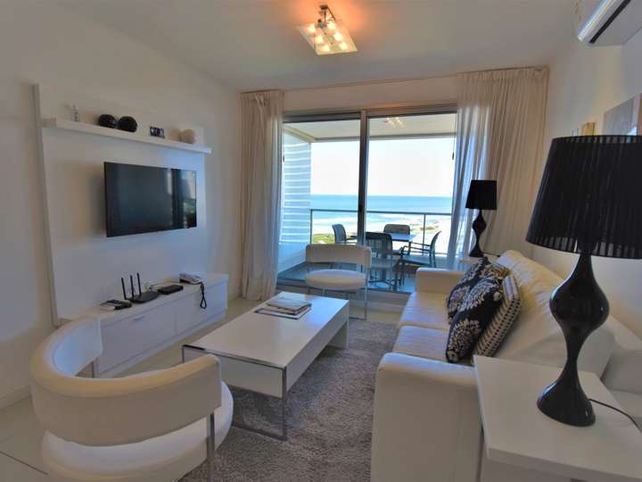 Apartamento en venta en Biarritz, Punta Del Este