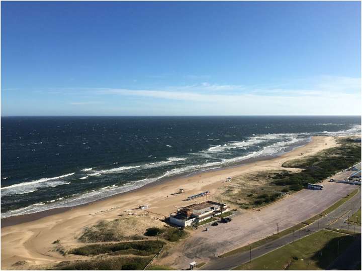 Apartamento en venta en Rambla Lorenzo Batlle Pacheco, Punta Del Este