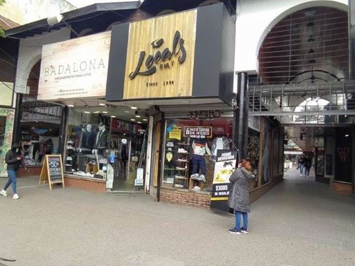 Comercial / Tienda en venta en Leandro N. Alem, 337, Buenos Aires