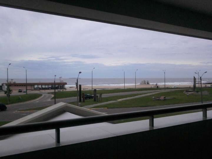 Apartamento en venta en Biarritz, Punta Del Este
