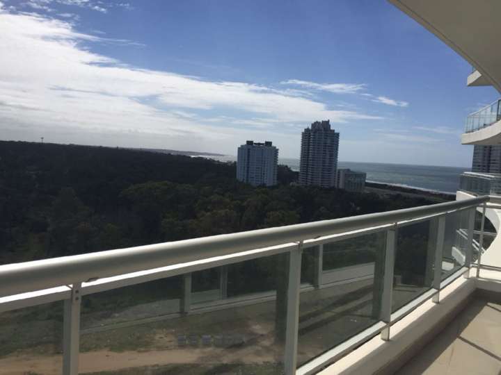 Apartamento en venta en Punta Del Este