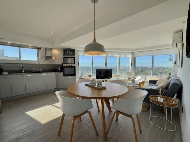 Apartamento en venta en Avenida Franklin Delano Roosevelt, Punta Del Este