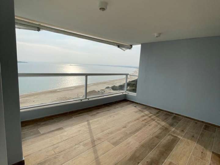 Apartamento en venta en Rambla Doctor Claudio Williman, Punta Del Este