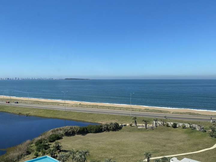 Apartamento en venta en Rambla Doctor Claudio Williman, Maldonado