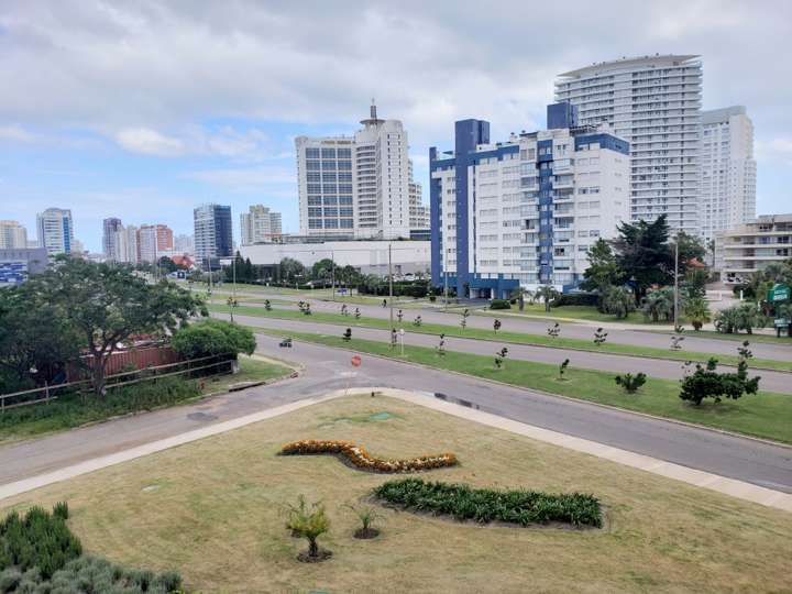 Apartamento en venta en Punta Del Este