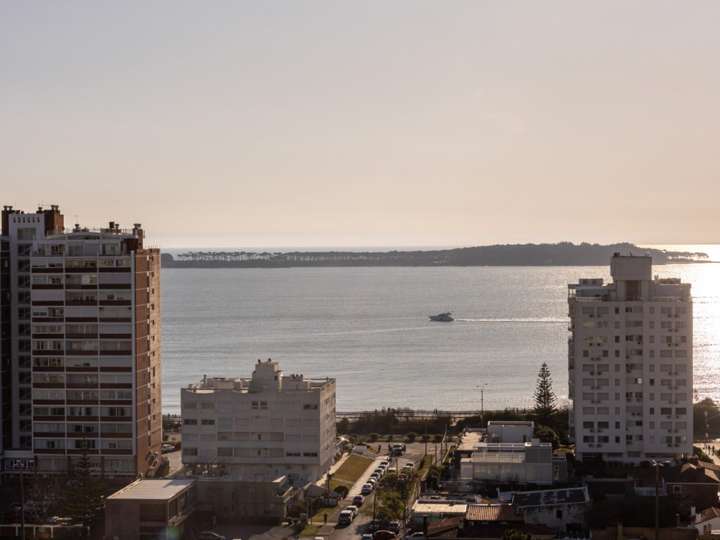 Apartamento en venta en Punta Del Este