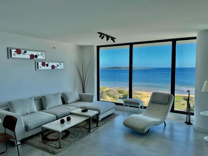 Apartamento en venta en Rambla Doctor Claudio Williman, Maldonado