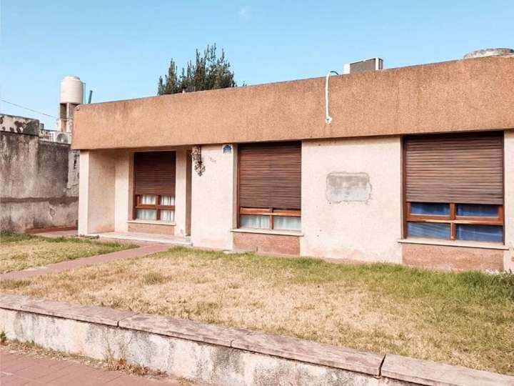 Casa en venta en La Rioja, 1299, Córdoba